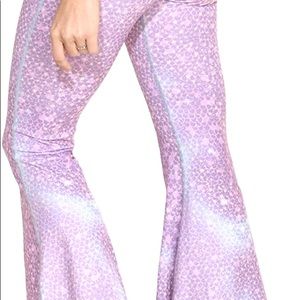 teeki Yoga Leggings Size M Lavender Mermaid